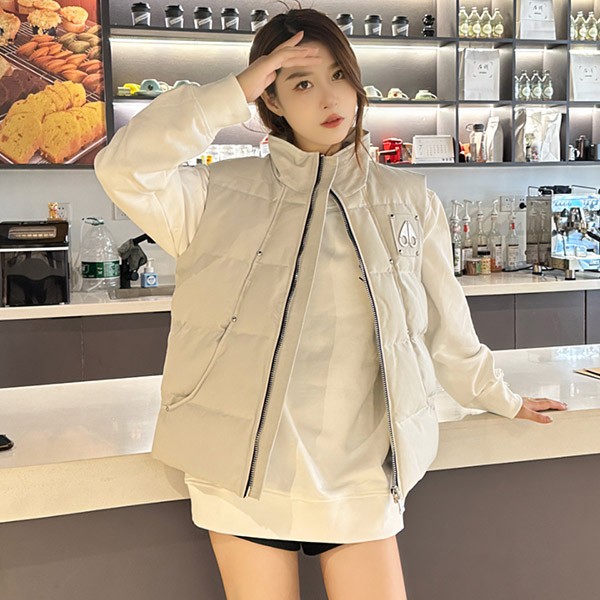 《ムースナックルズ コピー》◆美シルエット◆ダウンベスト moy35631